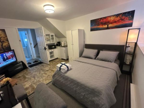 Kenneths Cozy Retreat
